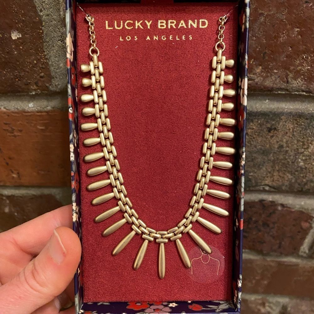 LUCKY Brand gold toned statement collar necklace - Picture 4 of 4